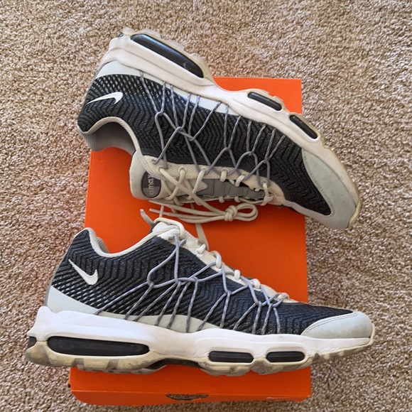 Air Max 95 Sz.10.5 - Picture 3 of 3